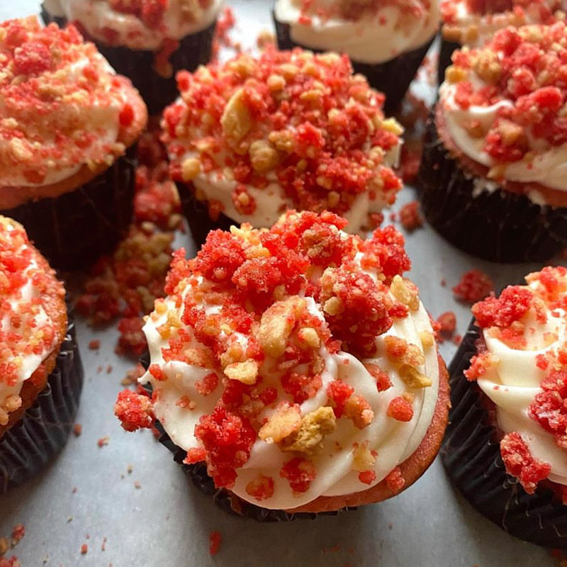 specialty-strawberry-shortcake Dessert Cupcake